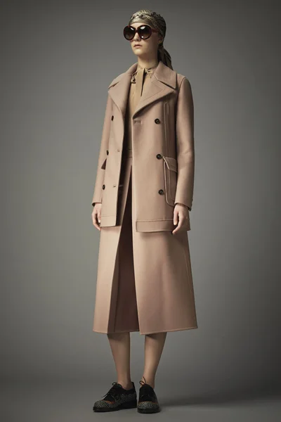 Look 15